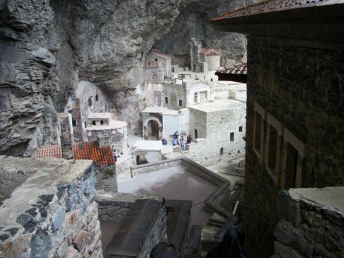 100_1907.jpg