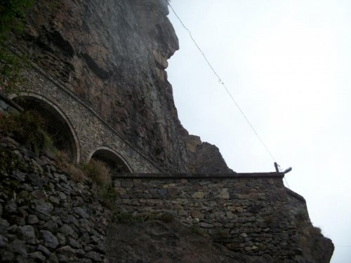 100_1898.jpg