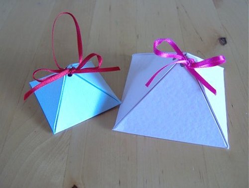pyramid-box-how-to-make-7b.jpg