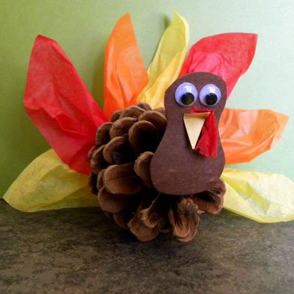 pine-cone-turkey-thanksgiving-craft-photo-420x420-lgerlach-06.jpg