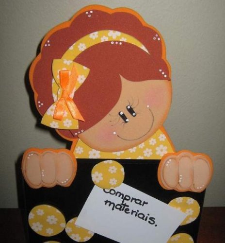 menininha de amarelo 044.jpg