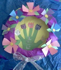 mothers_day_wreath.jpg